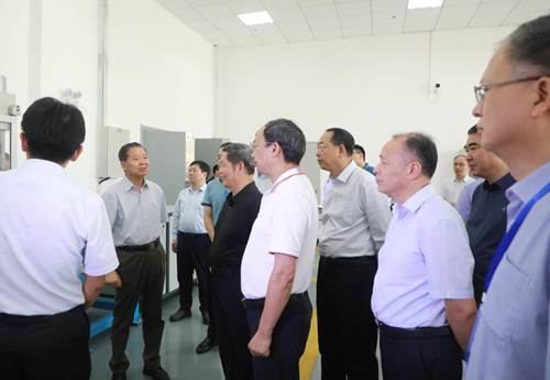 说明: https://news.aust.edu.cn/__local/2/40/E4/55B9554A317F46C3B71281C6A62_2C8ACA70_F1A1.jpg