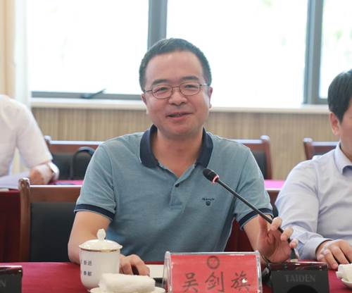 说明: https://news.aust.edu.cn/__local/6/9F/F5/61923B20670B1B164B79F4C5A7F_B2F6D74B_120A3.jpg