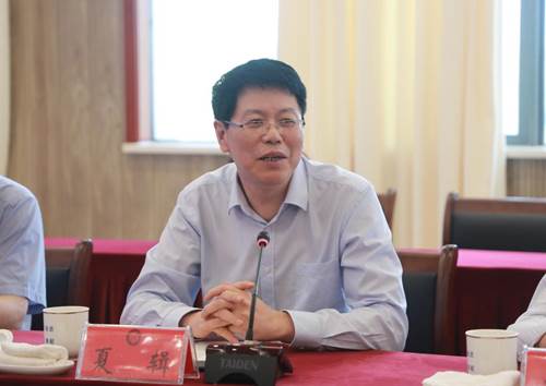 说明: https://news.aust.edu.cn/__local/A/CF/26/923BE99908AD9BC5F2D9778D8D2_A46AA7F5_EE56.jpg